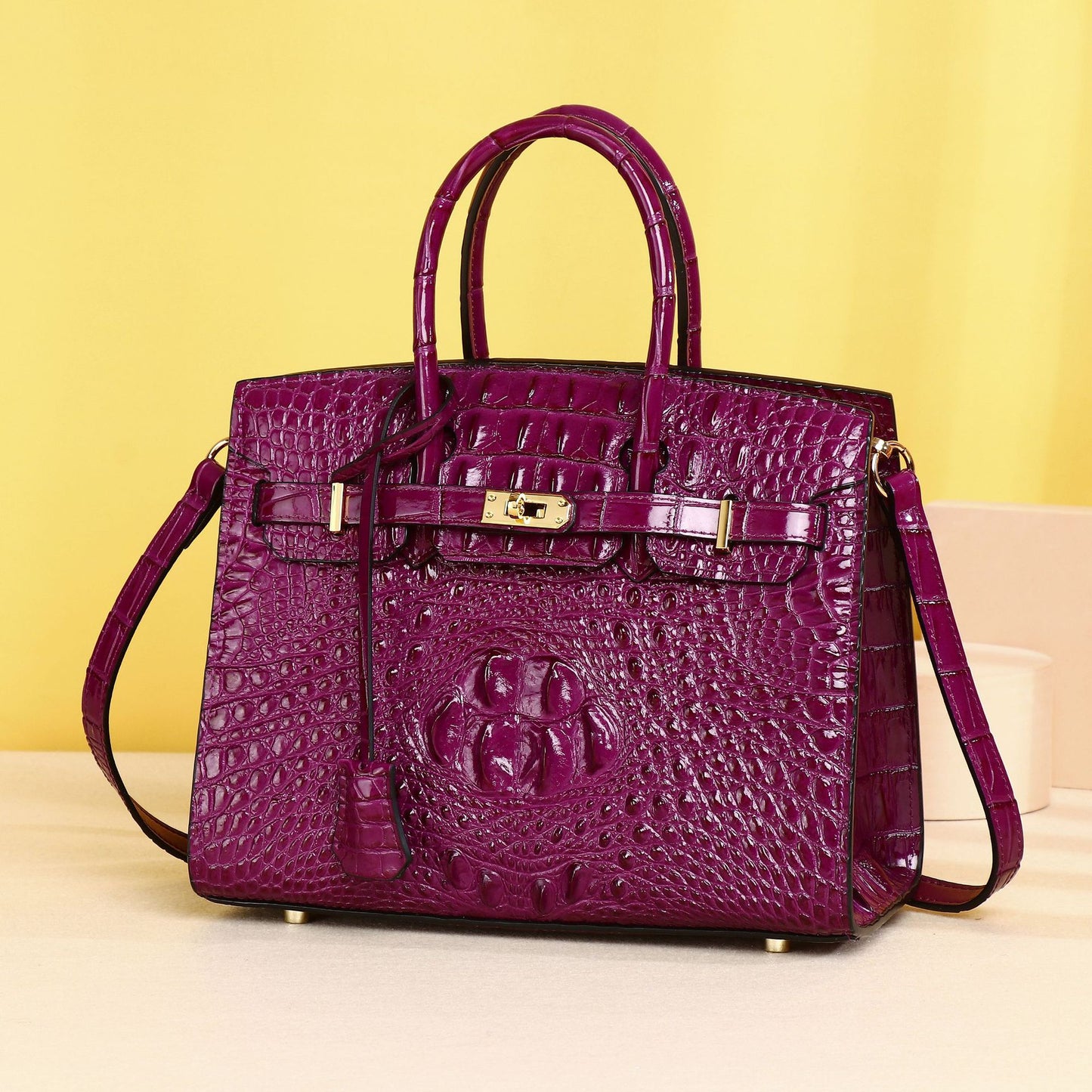 New Arrival Classic Croc-Effect Handbag for Women, A Multi-Functional Large Capacity Shoulder Crossbody Top-Handle Bag with High-End Sophisticated Design