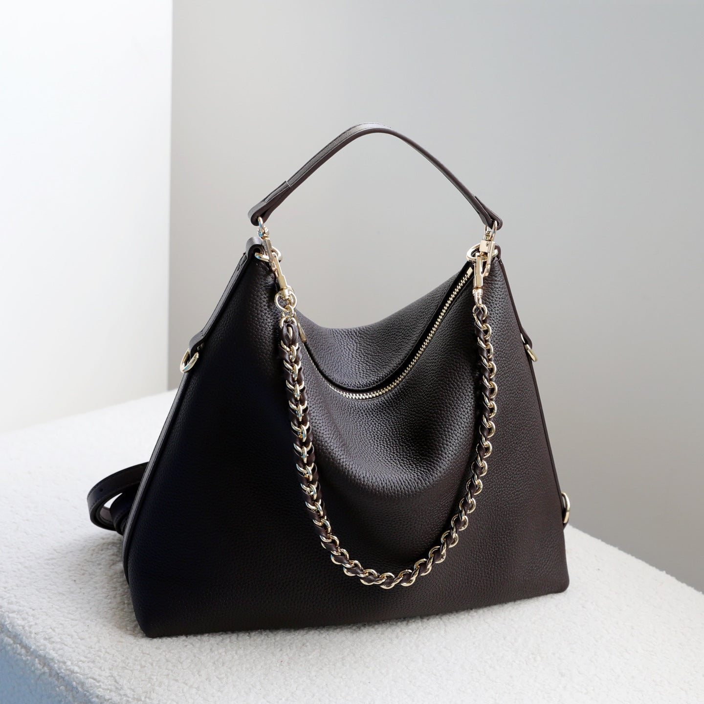Top Layer Cowhide Color-Block Tote Bag for Women Casual Commuter Shoulder Crossbody Handbag, Versatile Genuine Leather Purse with Fashion Design