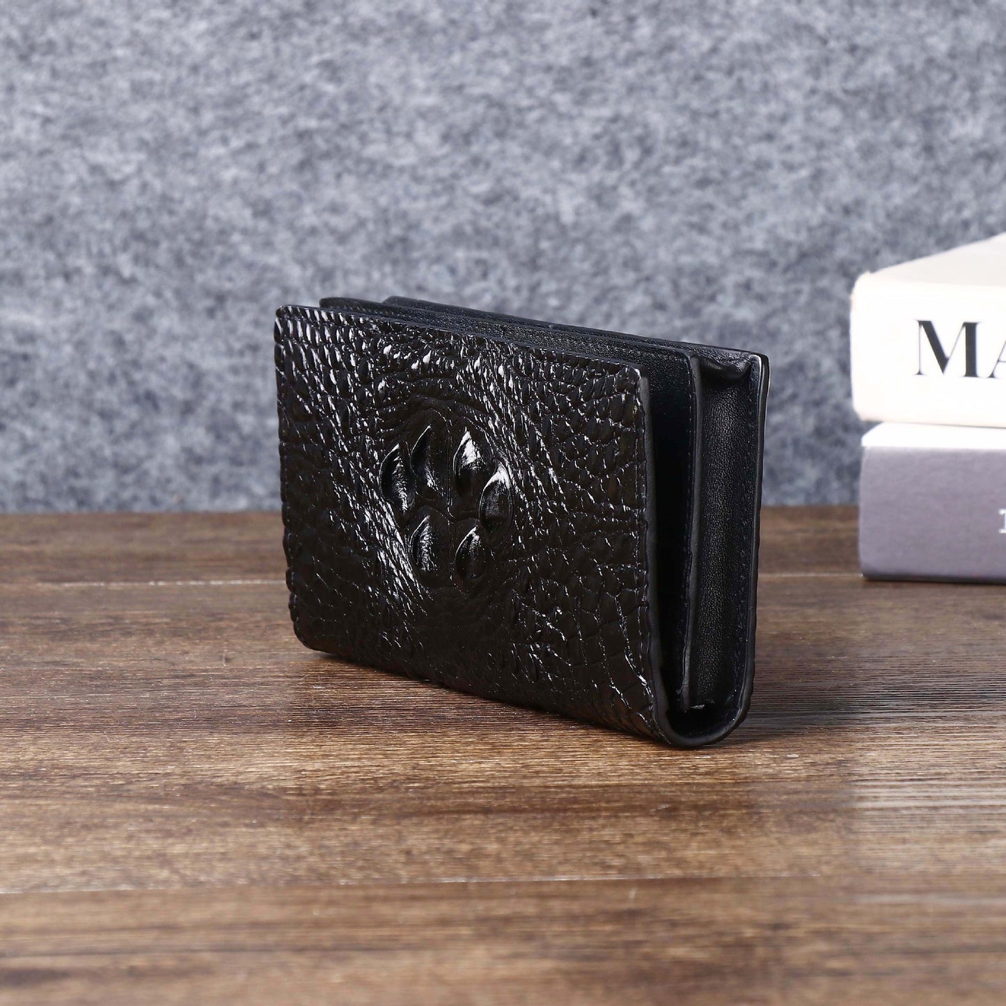 New Arrival Croc-Effect Long Bi-Fold Wallet for Men, A Business Clutch with Top Handle, Perfect Suit Wallet for Formal & Daily Use