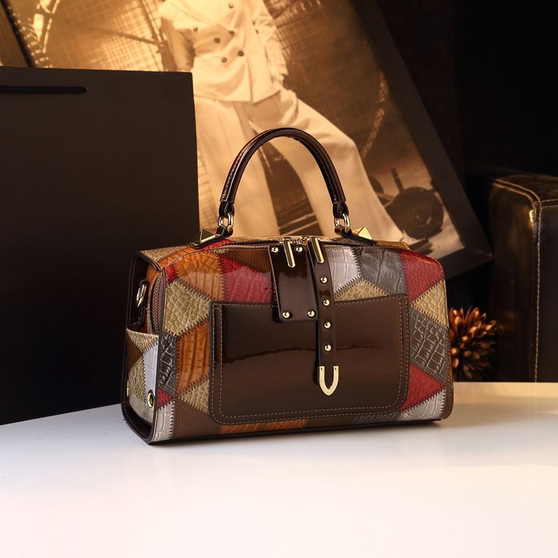 Croc-Embossed Diamond-Quilted Leather Crossbody Bag for Women – New Style Pillow Shoulder Tote, Exquisite Genuine Leather Handbag with Versatile Carry Options