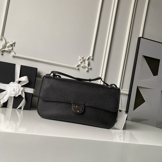 Genuine Leather Pebble Grain Shoulder Bag for Women Large Capacity Commuter Underarm Handbag, Versatile Multi-Functional Purse with Classic Design