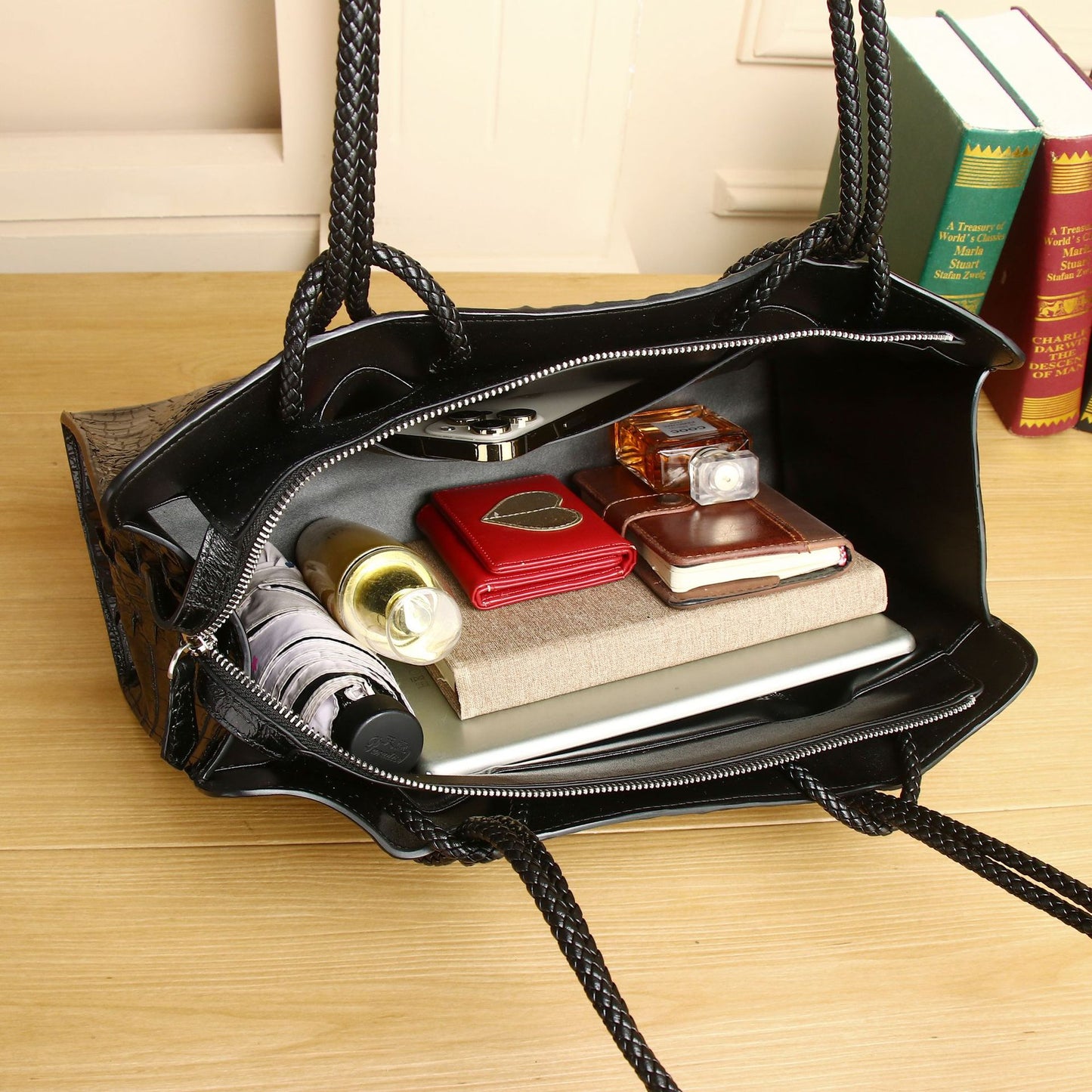 New Arrival Croc-Effect Large Capacity Tote Bag for Women, A Versatile Shoulder Crossbody Handbag with Fashionable Design, Perfect Everyday Purse