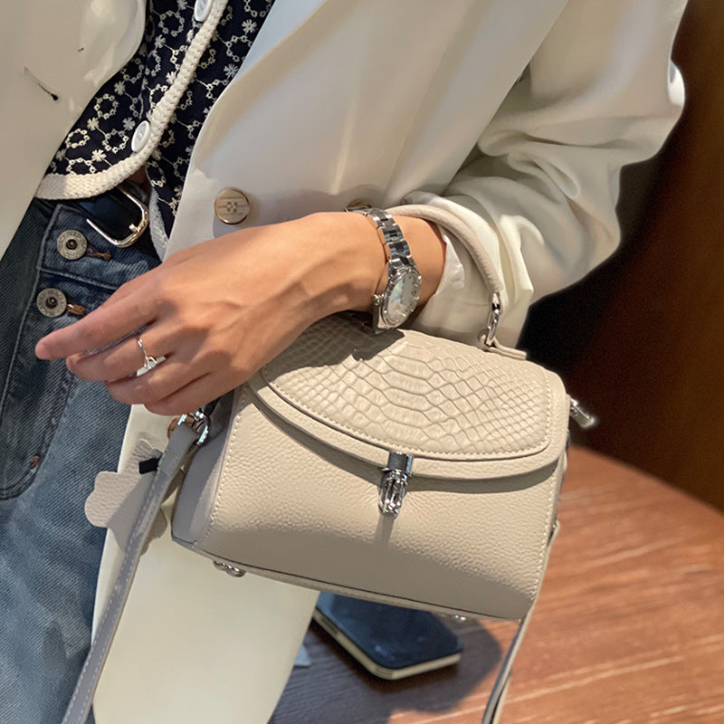 New Arrival Croc-Effect Genuine Leather Small Square Bag for Women, A Premium Top-Layer Cowhide Top-Handle Handbag with Versatile Trendy Design, Perfect Everyday Purse