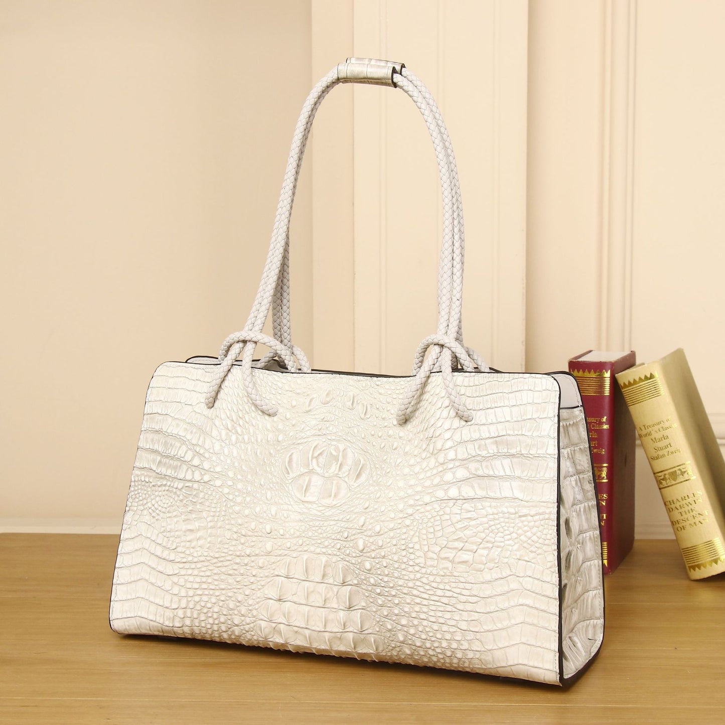 New Arrival Croc-Effect Large Capacity Tote Bag for Women, A Versatile Shoulder Crossbody Handbag with Fashionable Design, Perfect Everyday Purse