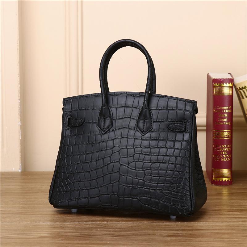 New Arrival Himalayan White Croc-Effect Birkin-Inspired Tote Bag for Women, Premium Genuine Leather Large Capacity Turn-Lock Top-Handle Shoulder Handbag, Perfect for Banquets & Everyday