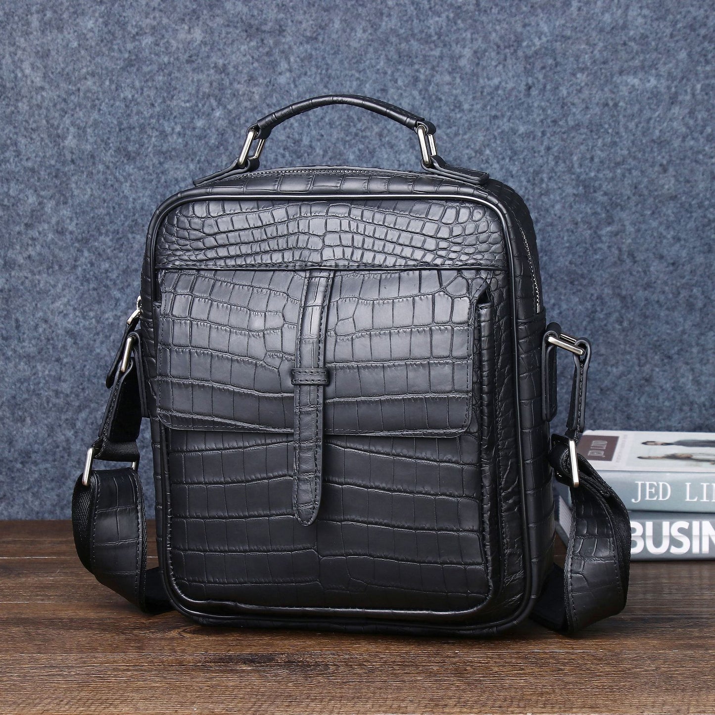 New Arrival Matte Croc-Effect Outdoor Shoulder Bag for Men, A Fashionable Top-Handle Crossbody Satchel with Business Backpack Design