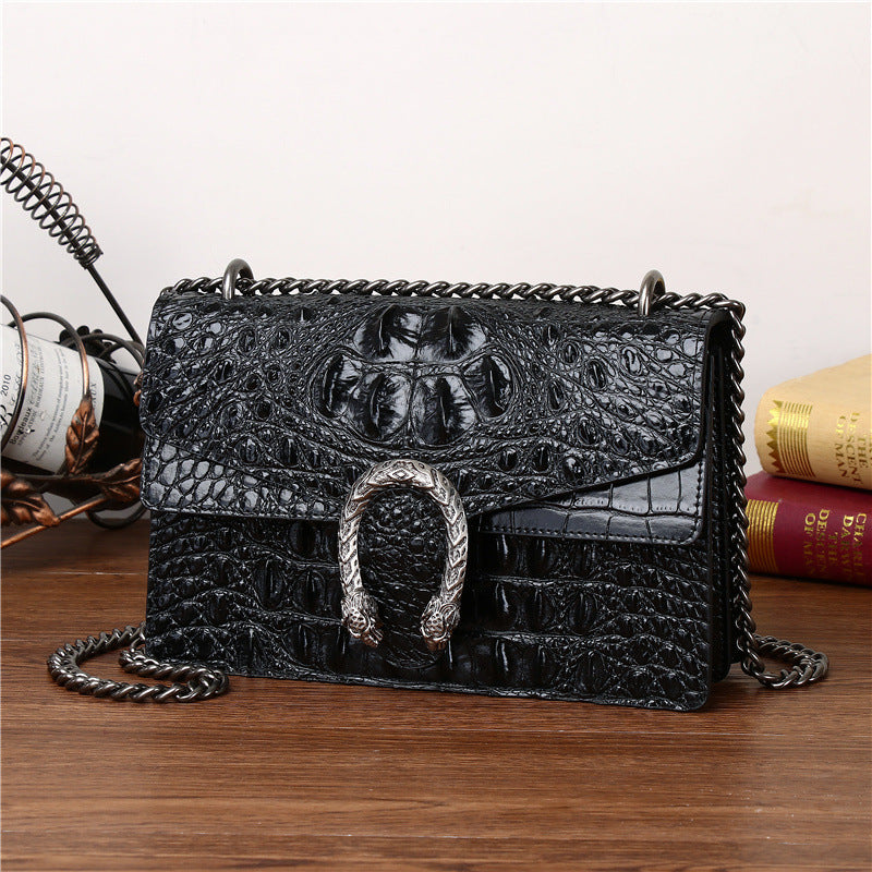 New Arrival Croc-Effect Genuine Leather Chain Flap Bag for Women, A Small Square Crossbody Shoulder Handbag with Large Capacity & Trendy Design