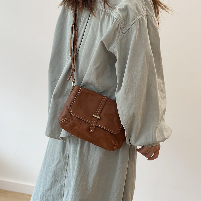 Spring Summer Vintage Leather Messenger Bag, Lightweight Commute Shoulder Crossbody Purse, Top Layer Cowhide Small Everyday Bag for Women