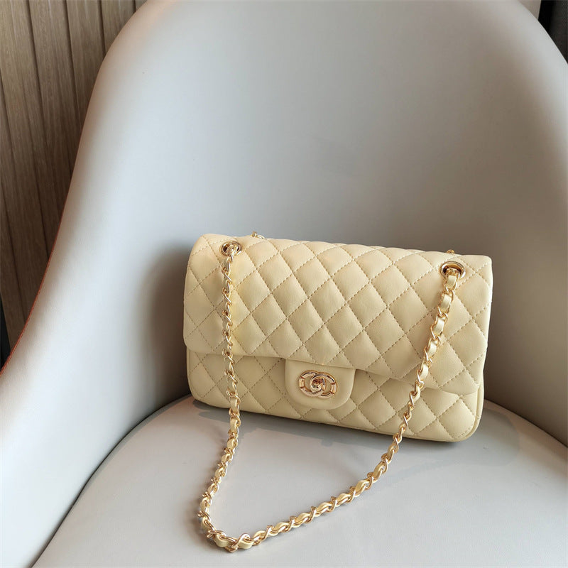 Genuine Lambskin Leather Diamond Quilted Chain Handbag for Women, New Arrival Fashionable Lock Buckle Shoulder Crossbody Purse, Premium Chic Bag for Ladies