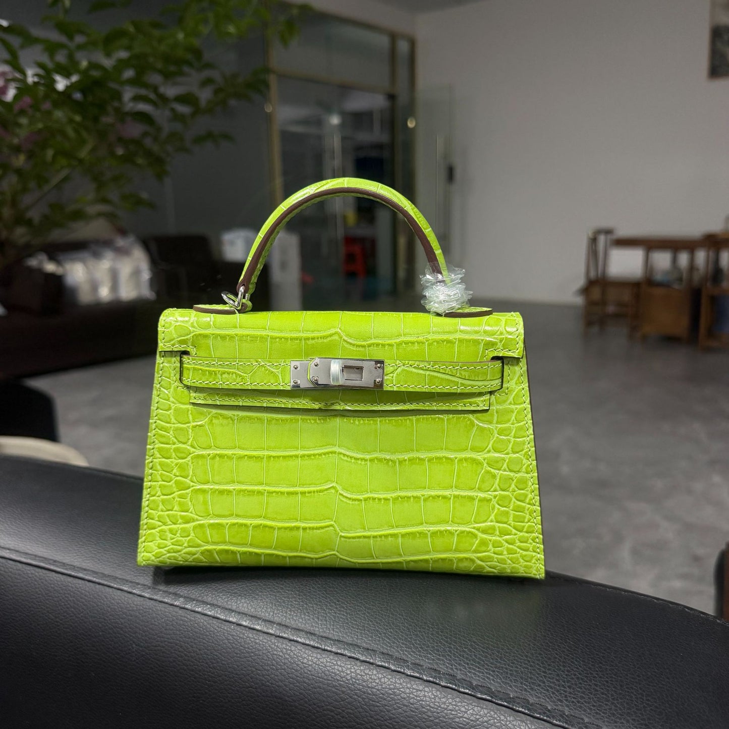 Premium Mini Kelly-Inspired Fully Hand-Stitched Croc-Effect Leather Bag for Women, Stainless Steel Hardware Top-Handle Crossbody Purse, A High-Quality Alternative to Designer Styles