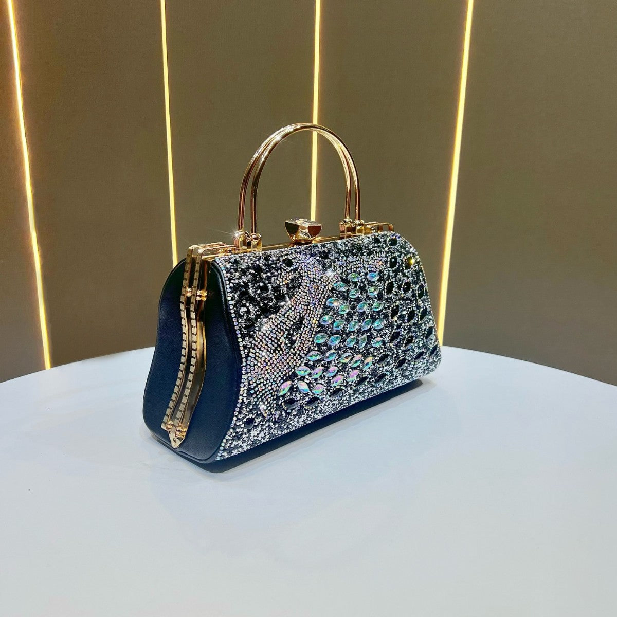Chic Premium Evening Bag for Women, A Glamorous Spacious Shoulder Crossbody Purse with Large Capacity, Perfect for KTV Parties Banquets & Night Outs