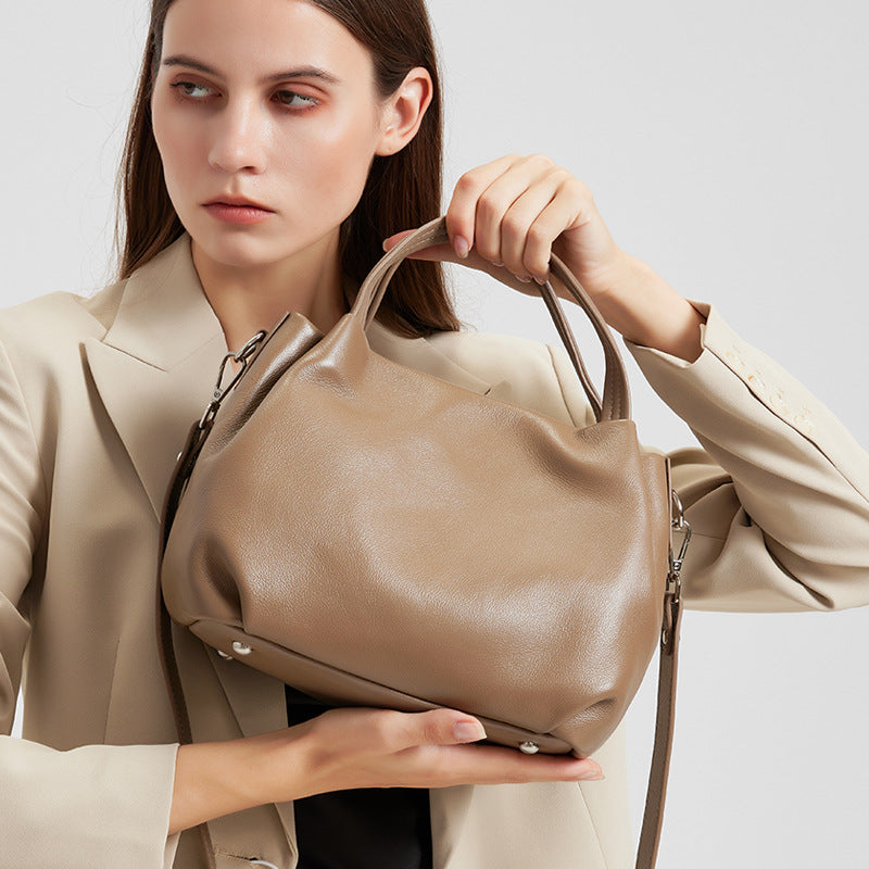 Pleated Cloud Tote Bag for Women Top Layer Cowhide Large Capacity Shoulder Crossbody Handbag, Soft Textured Purse with Versatile Practical Design