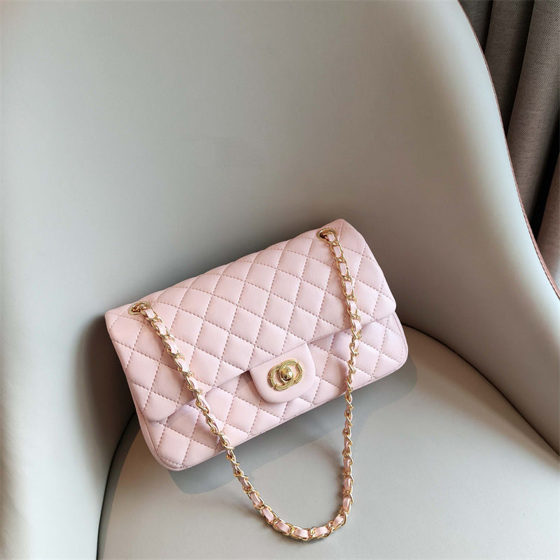 Genuine Lambskin Leather Diamond Quilted Chain Handbag for Women, New Arrival Fashionable Lock Buckle Shoulder Crossbody Purse, Premium Chic Bag for Ladies