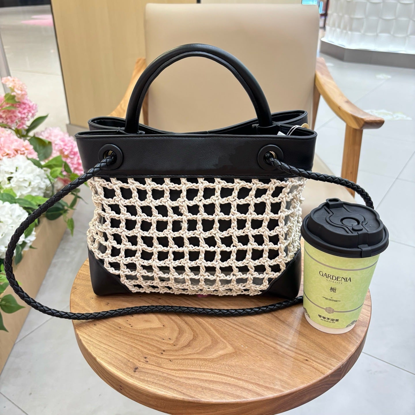Genuine Leather Patchwork Tote Bag with Metal Butterfly Buckle, New Handwoven Cotton Rope Top Handle Mother-Child Bag, Trendy Handbag for Ladies