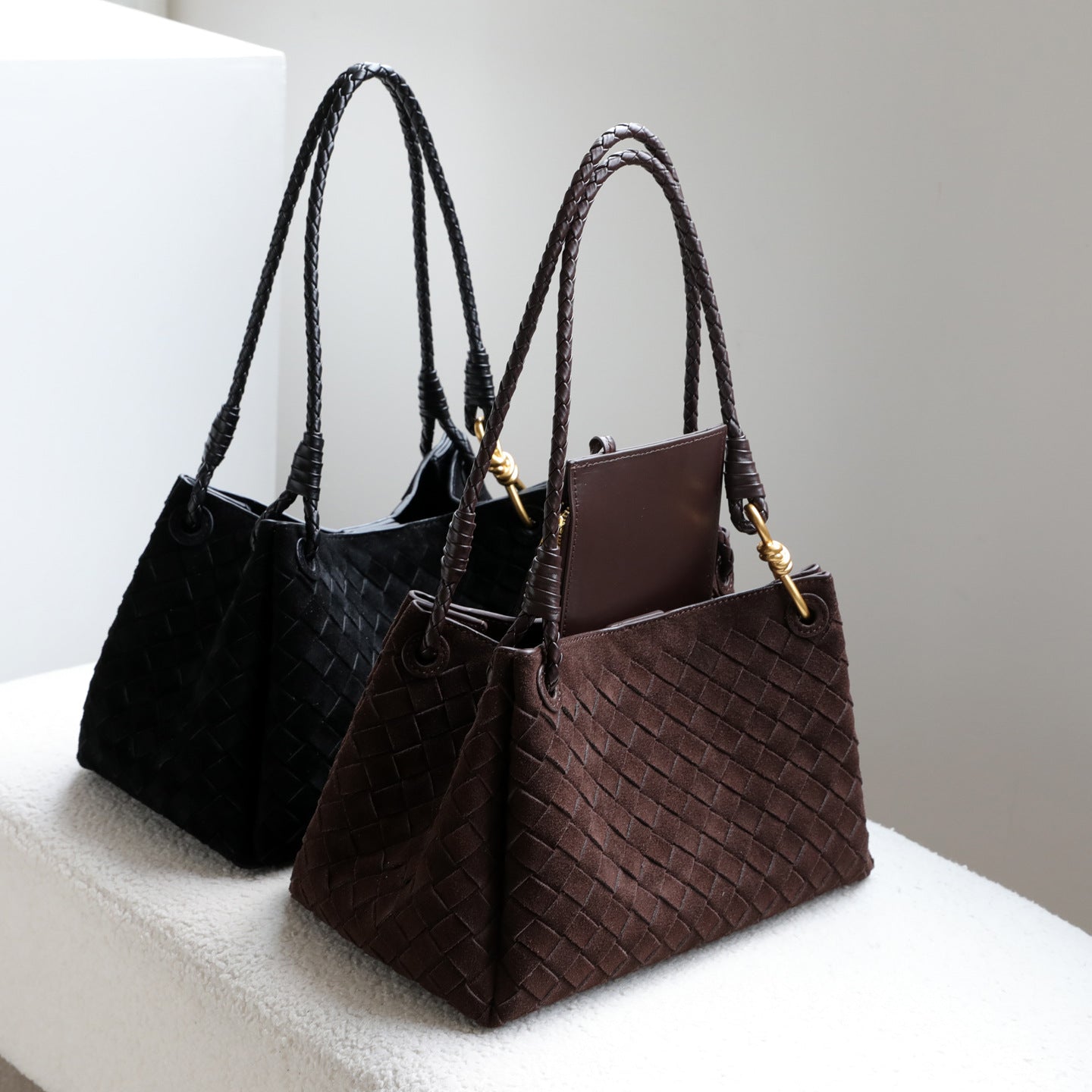 Woven Frosted Cowhide Bucket Bag for Women Fall Winter Commuter Shoulder Crossbody Handbag, Genuine Leather Purse with Soft Matte Texture