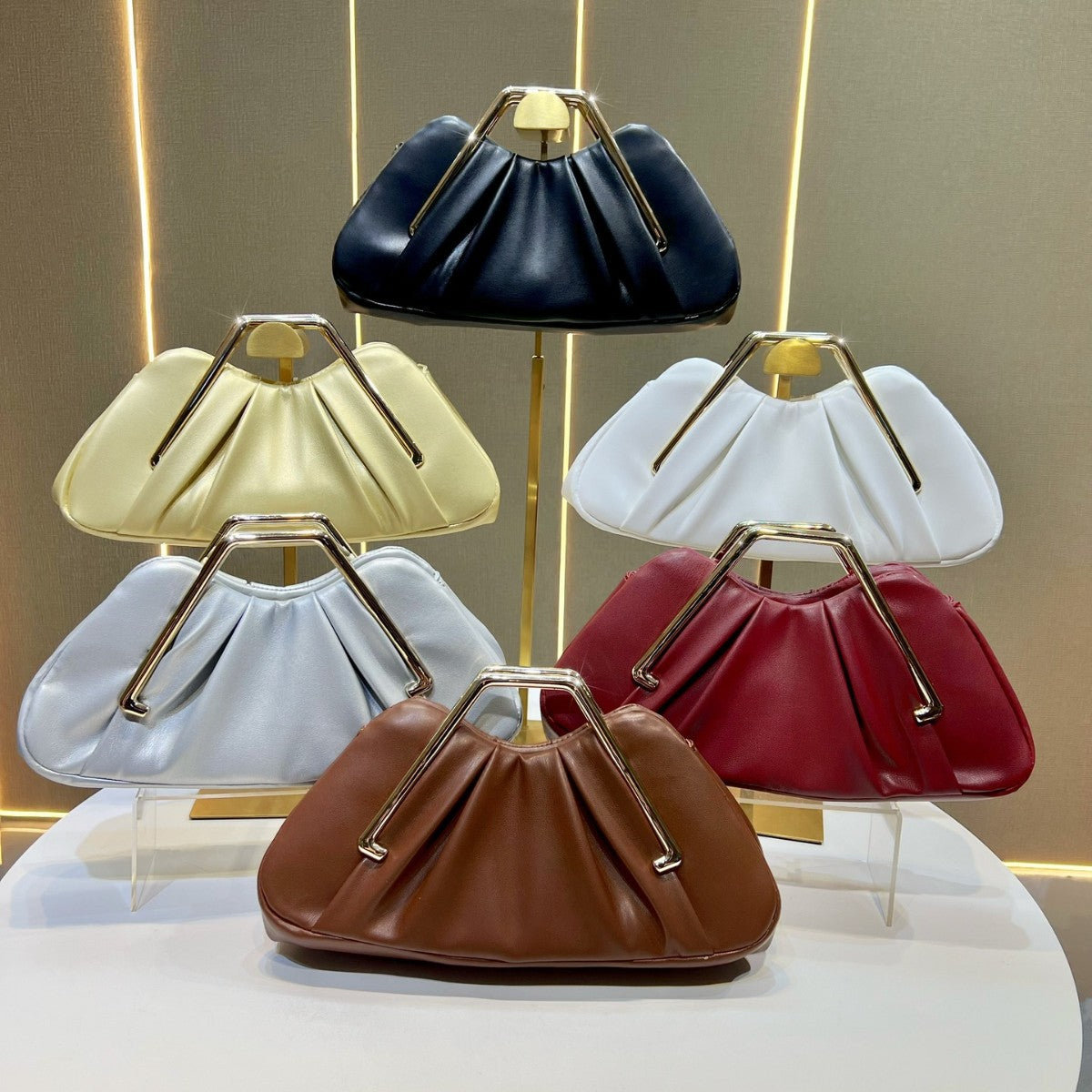 New Arrival Pleated Top-Handle Bag for Women, A Boutique-Style Pleated Clutch with Glamorous Elegant Design, Versatile Evening Handbag for Banquets & Special Occasions