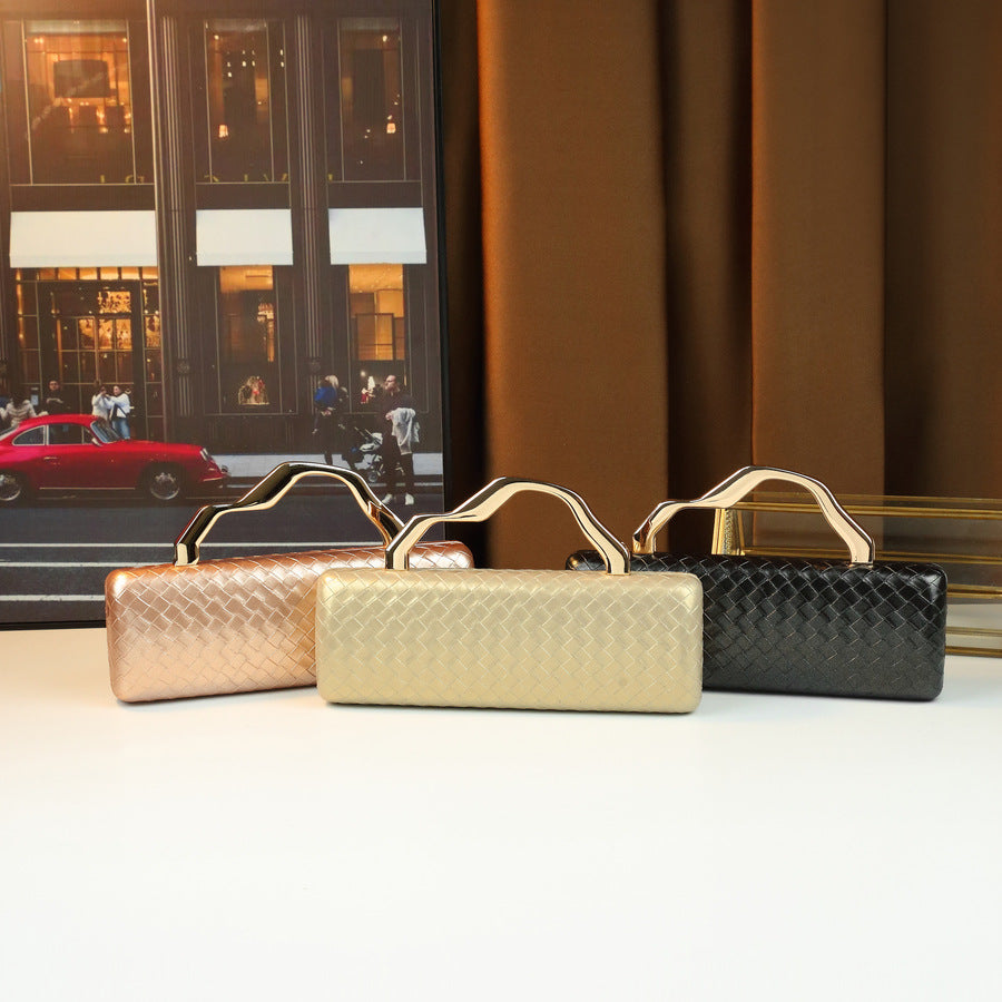 New Arrival Wave Metal Handle Baguette Bag for Women, A Woven Shoulder Crossbody Handbag with Premium Trendy Design