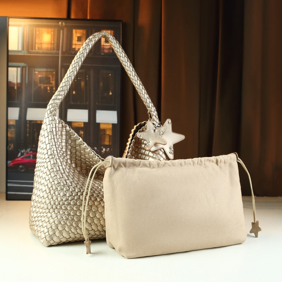 Woven Star Basket Bag for Women Summer Shoulder Handbag with Detachable Sub-Pouch, Fresh Versatile Purse with Playful Star Design