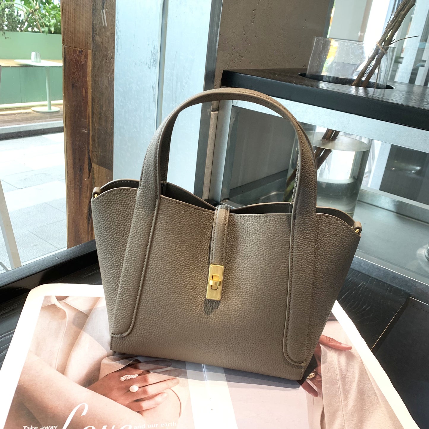 Genuine Top Layer Cowhide Basket Bucket Bag for Women, New Large Capacity Top Handle Crossbody Purse, Versatile Everyday Handbag for Ladies