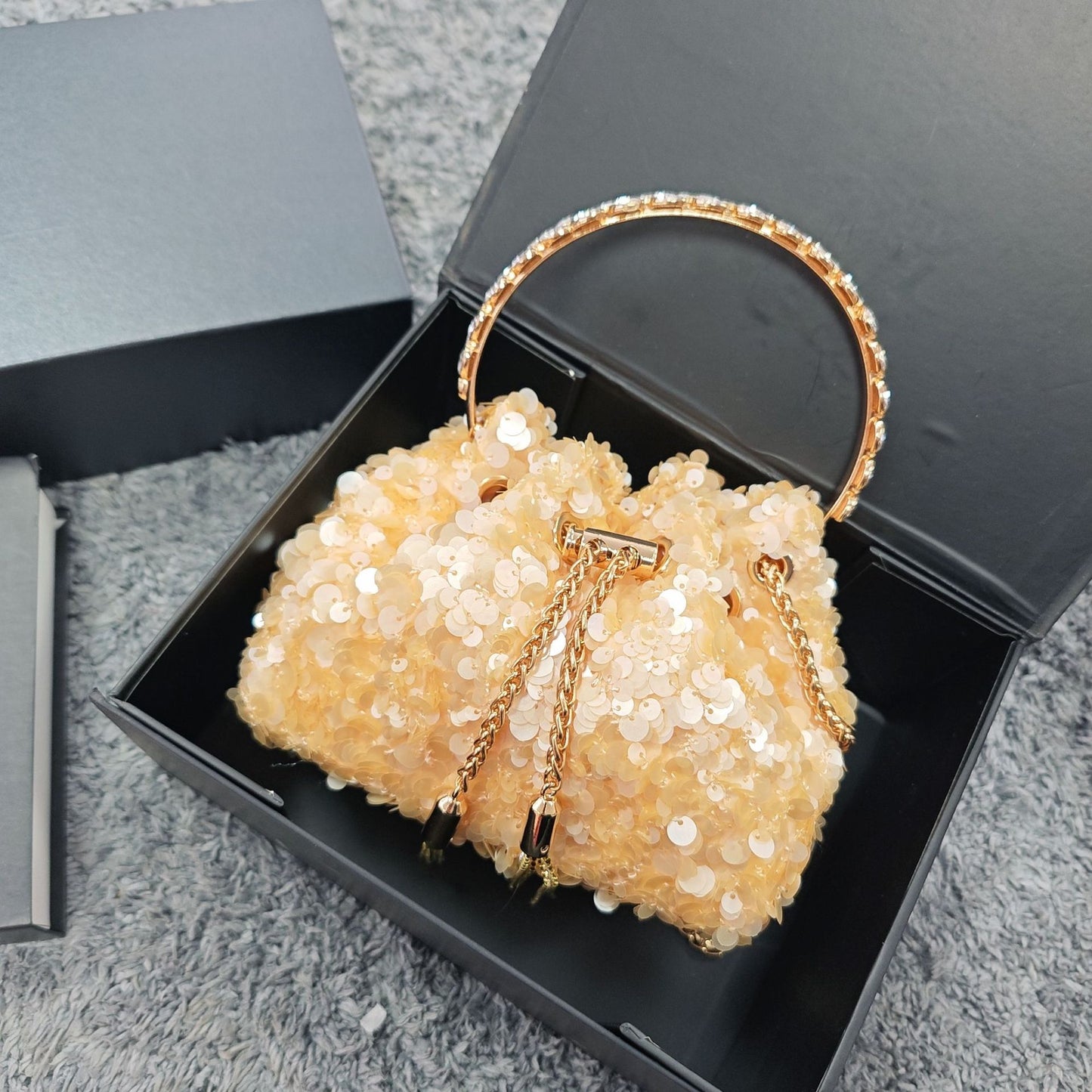 New Tassel Evening Bag for Women, Soft Sequin Shoulder Crossbody Purse, Light Luxury Sparkly Handbag for Parties & Events