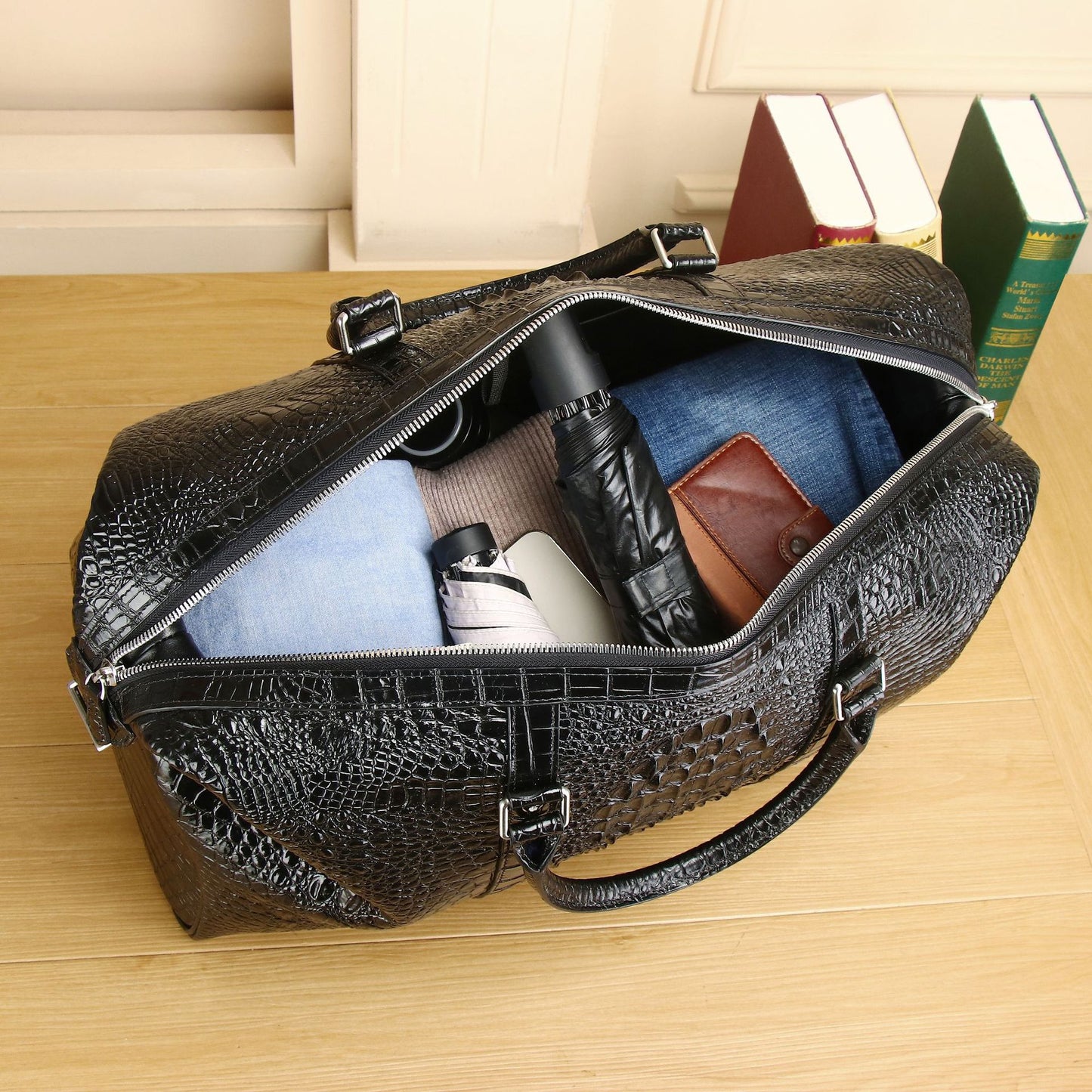 New Arrival Croc-Effect Travel Duffel Bag for Men, A Large Capacity High-End Carryall Luggage Perfect for Outdoor Business Trips & Travel