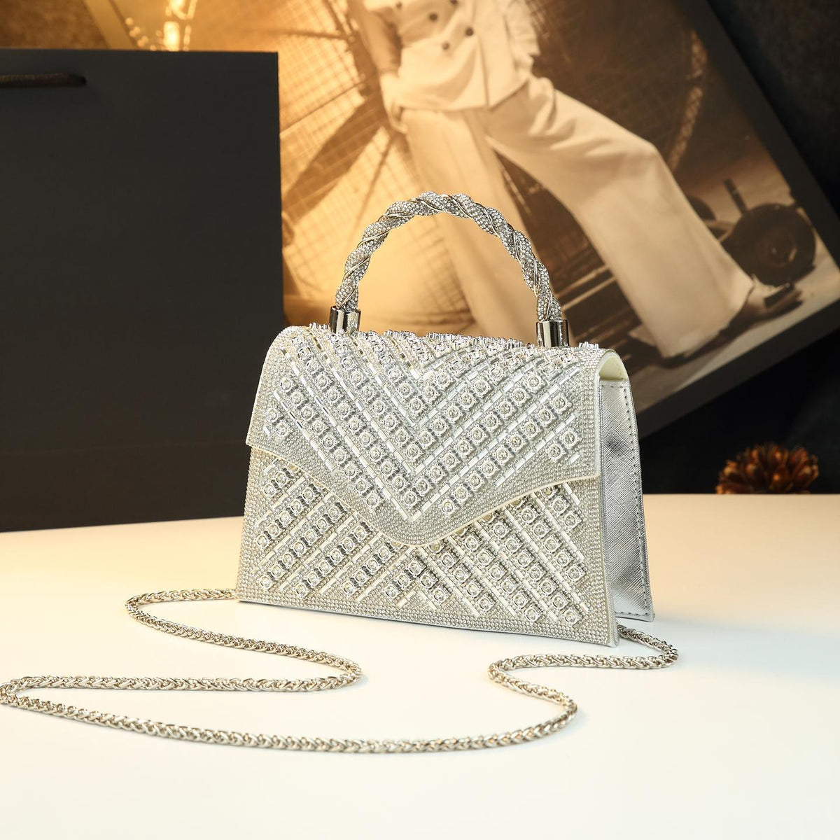 Chic Sparkly Genuine Leather Crossbody Bag for Women, A Rhinestone-Embellished Shoulder Handbag with Versatile Trendy Design, Perfect for Banquets & Everyday Style