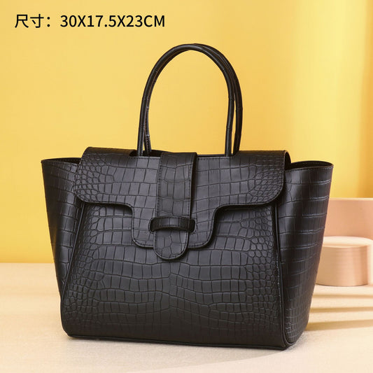 New Arrival Matte Black Croc-Effect Classic Handbag for Women, A Large Capacity Top-Handle Shoulder Crossbody Bag with Premium Design