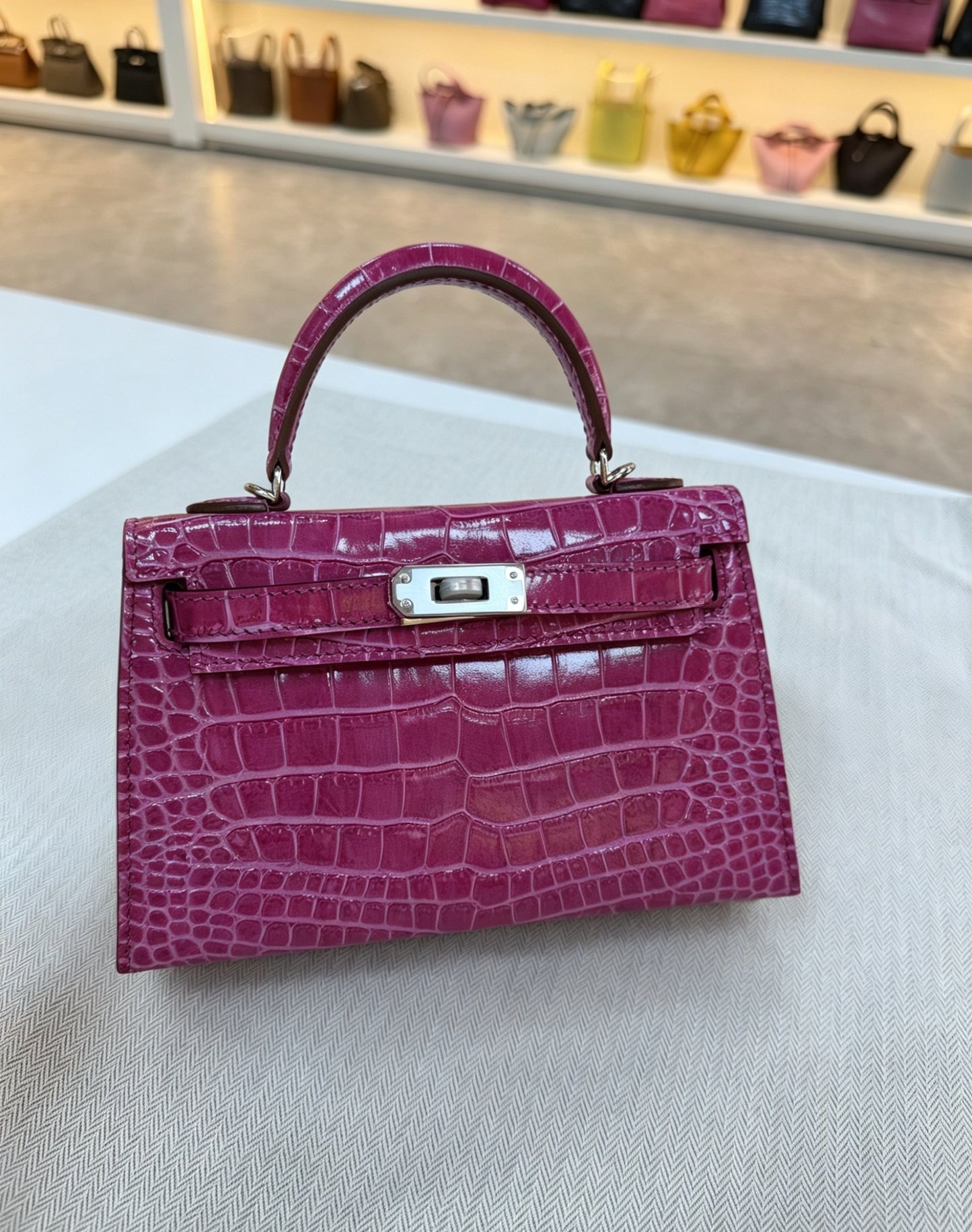 Premium Mini Kelly-Inspired Fully Hand-Stitched Croc-Effect Leather Bag for Women, Stainless Steel Hardware Top-Handle Crossbody Purse, A High-Quality Alternative to Designer Styles