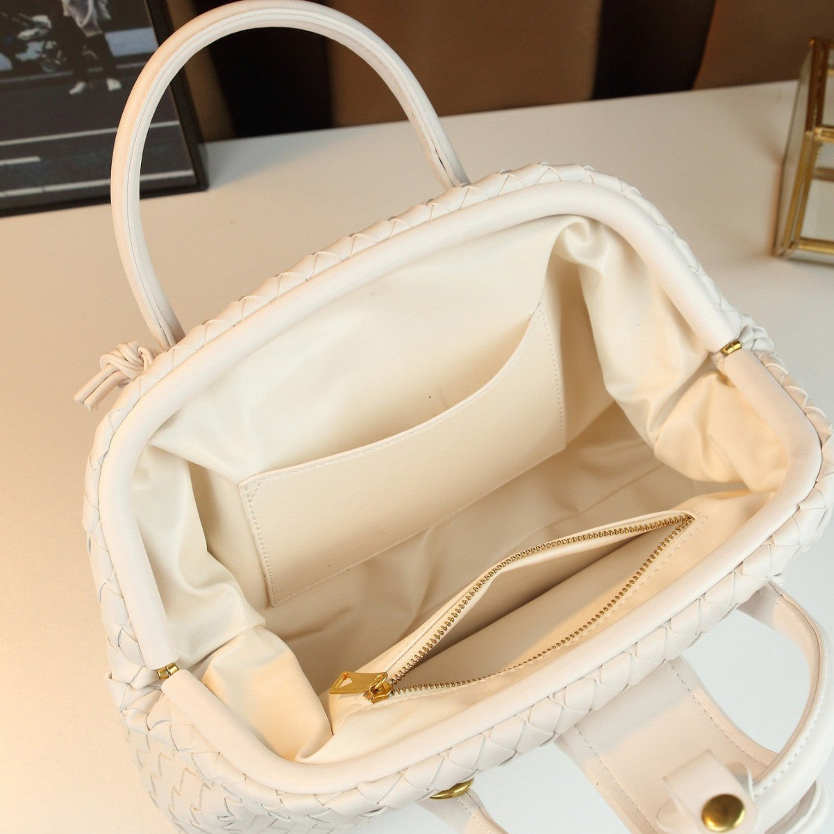 Handwoven Tote Bag for Women Premium Shoulder Crossbody Handbag, Casual Versatile Purse with Artisan Woven Texture