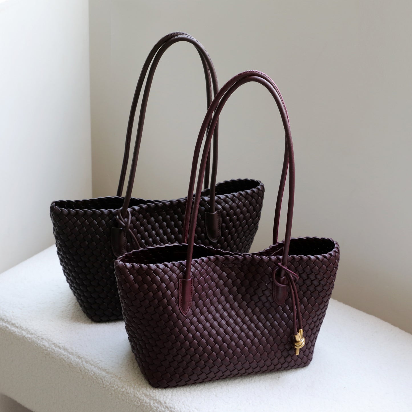 Woven Tote Bag for Women Slouchy Premium Large Capacity Shoulder Handbag, Minimalist Versatile Commuter Purse with Relaxed Elegance