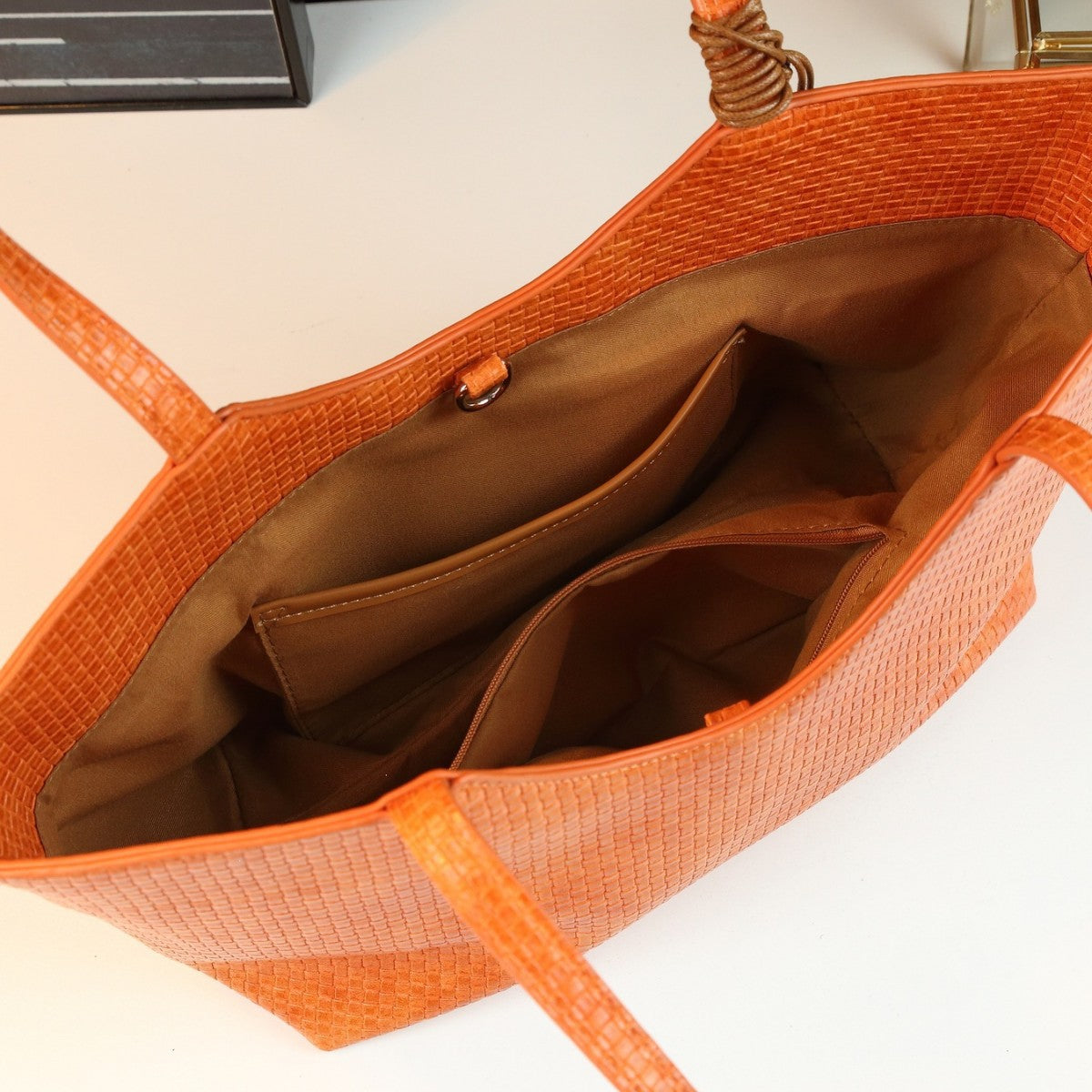 Large Capacity Tote Bag for Women Fashion Shoulder Shopping Handbag, Premium Versatile Purse for Work Commute & Everyday Style