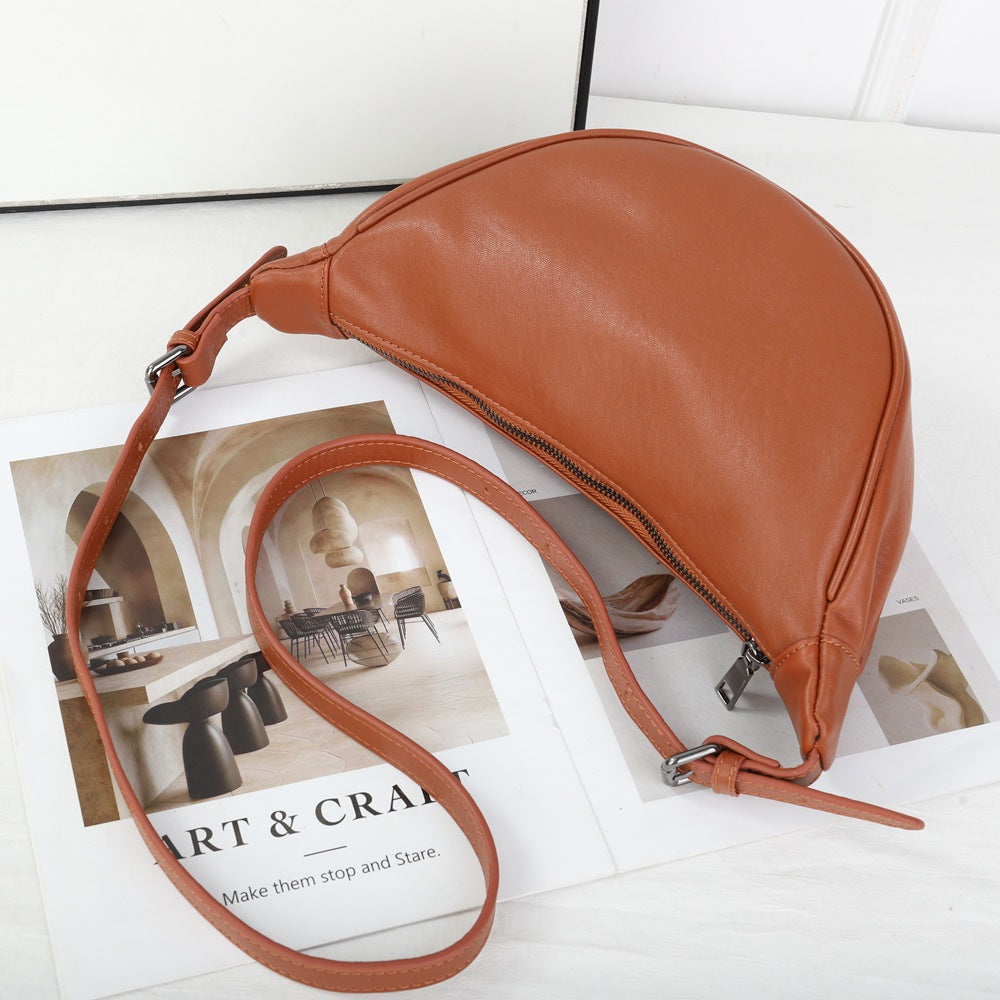 Genuine Top Layer Vegetable-Tanned Cowhide Dumpling Bag for Women, Vintage Fashionable Shoulder Crossbody Purse, Trendy Everyday Handbag for Ladies