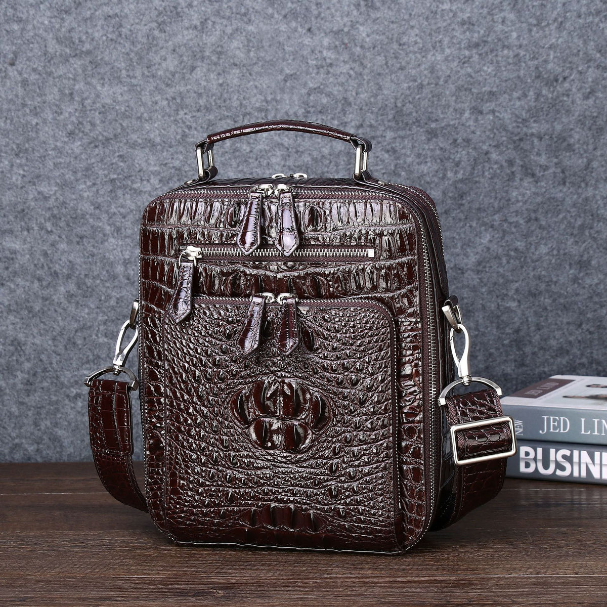 New Arrival Croc-Effect Classic Structured Shoulder Bag for Men, A Top-Handle Crossbody Handbag with High-End Business Design