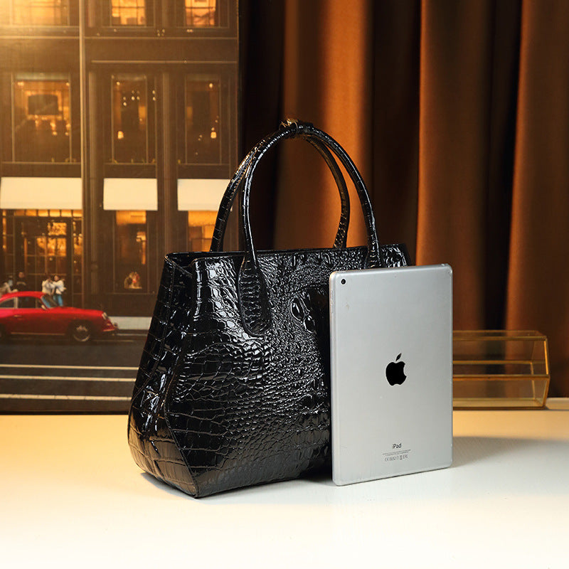 Chic Large Capacity Croc-Effect Business Tote Bag for Women, A Versatile Shoulder Crossbody Handbag with Fashionable Design, Perfect for Work & Everyday