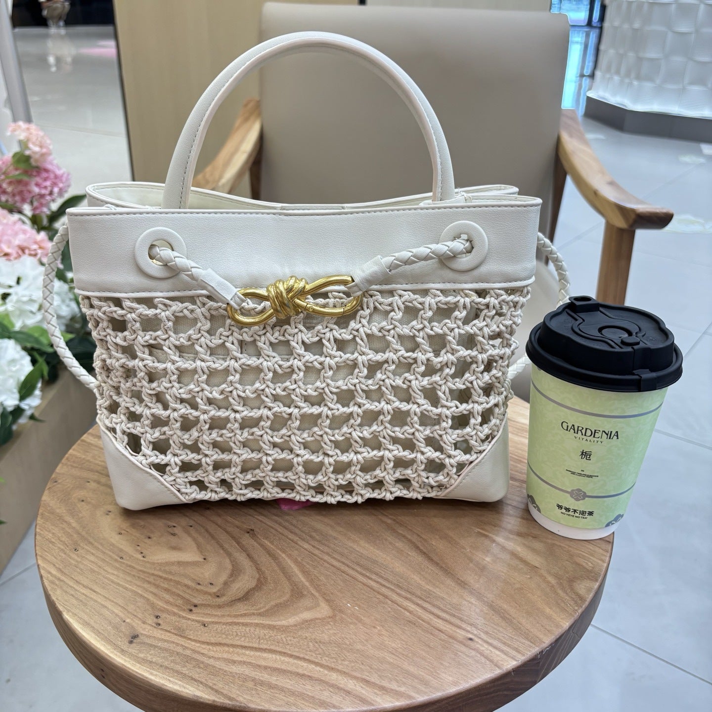 Genuine Leather Patchwork Tote Bag with Metal Butterfly Buckle, New Handwoven Cotton Rope Top Handle Mother-Child Bag, Trendy Handbag for Ladies