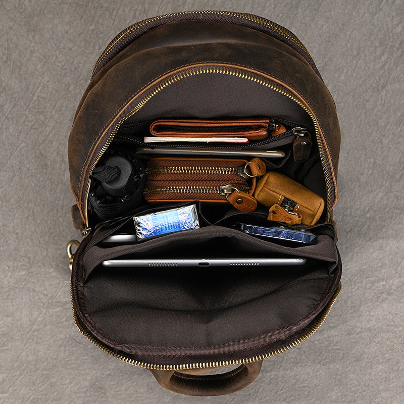 Large Capacity Crazy Horse Leather Chest Bag with USB Port, Casual Crossbody Shoulder Pouch, Commute Leisure Bag for Men