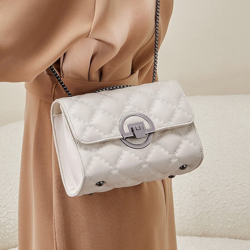 Women's Genuine Leather Quilted Stitch Chain Cross-Body Bag, New Summer Style Shoulder Purse with Underarm Fit, Trendy Lightweight Handbag for Daily Outings & Travel