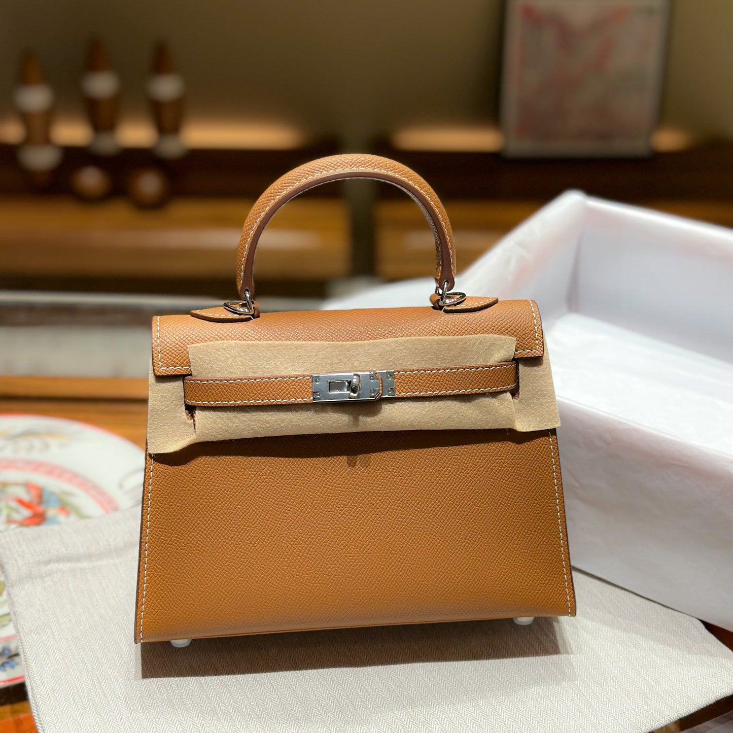 Genuine Leather Palm Pattern 2nd Gen Kelly-Style Handbag for Women, Gold & Silver Hardware Top Handle Shoulder Crossbody Purse, Fashionable Bag for Ladies