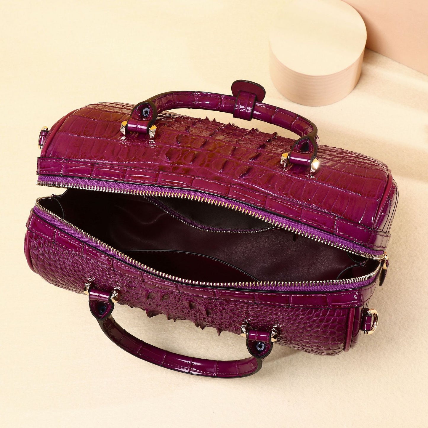 New Arrival Croc-Effect Pillow Boston Bag for Women, A High-End Top-Handle Crossbody Shoulder Handbag with Classic Design