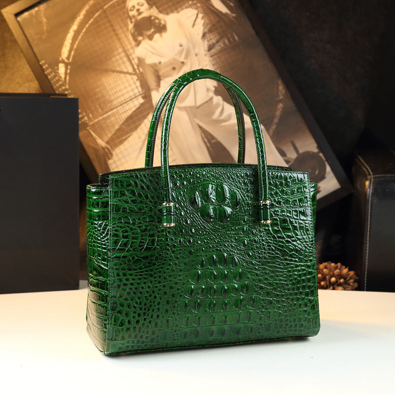 New Arrival Croc-Effect Large Capacity Tote Bag for Women, A Shoulder Top-Handle Handbag with Versatile Design, Perfect for Middle-Aged Moms