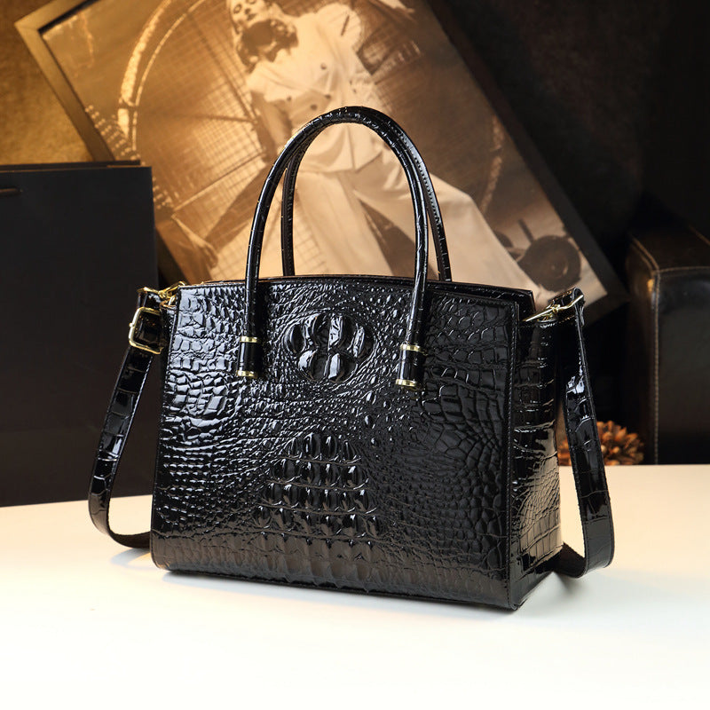 New Arrival Croc-Effect Large Capacity Tote Bag for Women, A Shoulder Top-Handle Handbag with Versatile Design, Perfect for Middle-Aged Moms