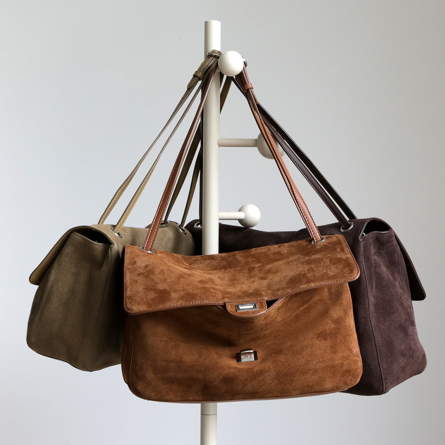 Frosted Cowhide Underarm Tote Bag for Women Large Capacity Vintage Commuter Shoulder Handbag, Premium Genuine Leather Purse with Soft Matte Finish