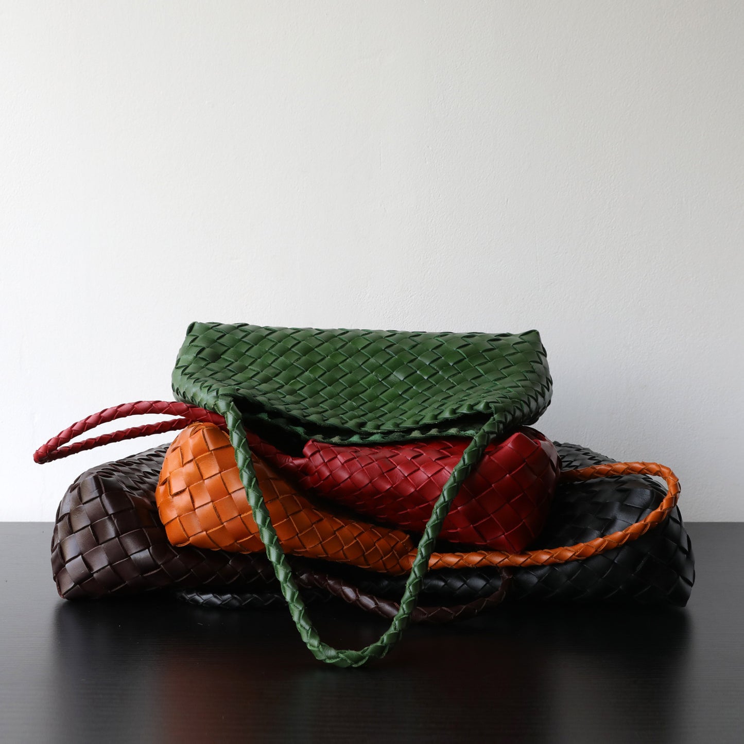 Top Layer Cowhide Handwoven Basket Bag for Women Light Luxury French Vintage Shoulder Underarm Handbag, Genuine Leather Purse with Artisan Texture