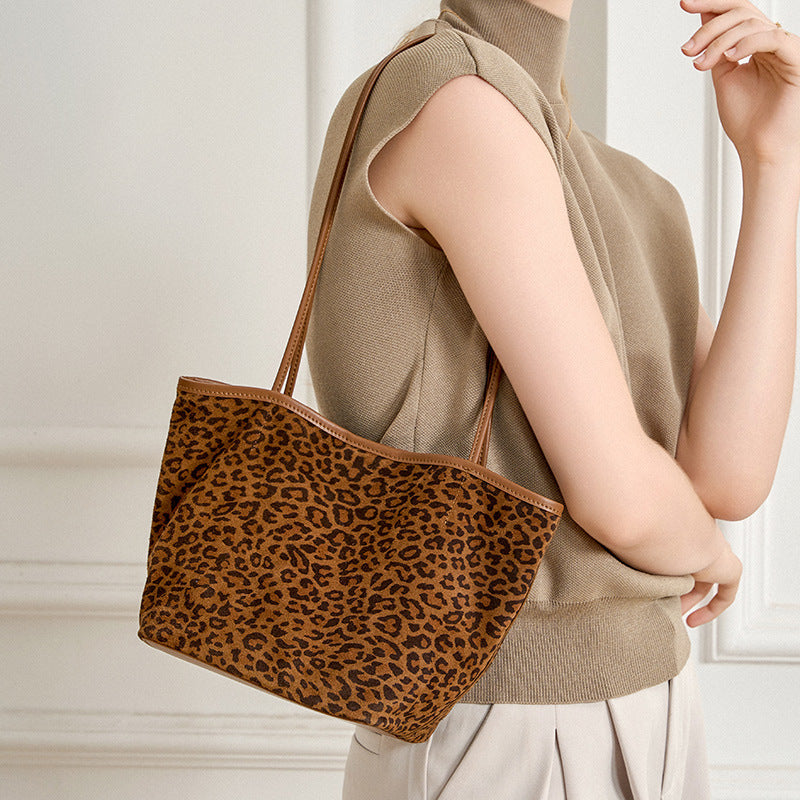 Genuine Leather Leopard Print Shoulder Bag for Women, New Niche Vintage Commute Underarm Tote Purse, Premium Everyday Handbag for Ladies