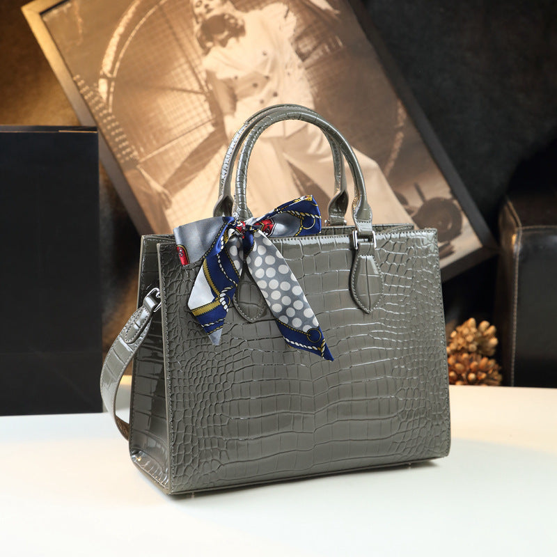 New Arrival High-End Croc-Effect Genuine Leather Bag for Women, A Large Capacity Top-Handle Shoulder Crossbody Handbag with Premium Design, Perfect for Moms
