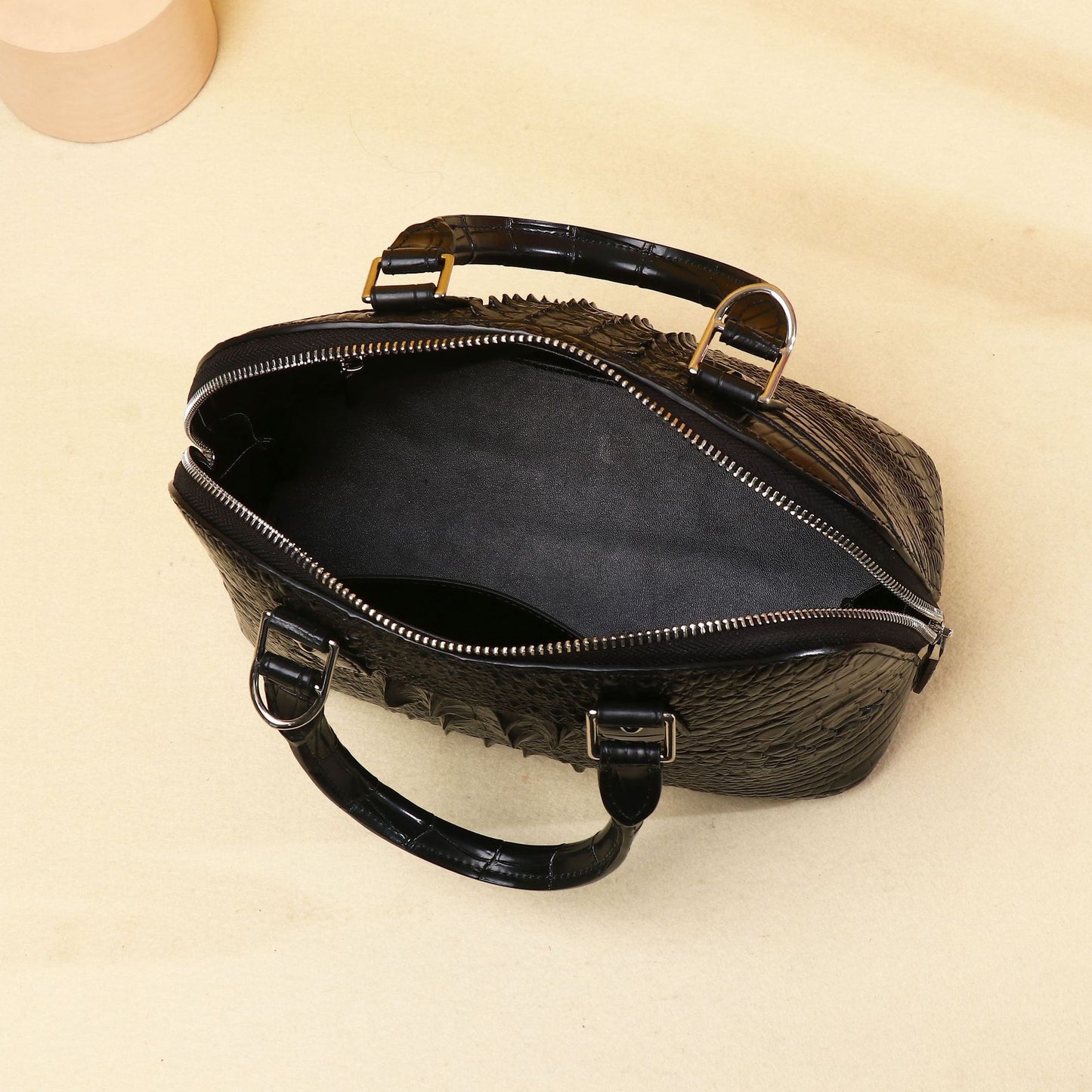 New Arrival Croc-Effect Shell Tote Bag for Women, A Shoulder Crossbody Commuter Handbag with Bone-Pattern Design, Perfect Mother's Day Gift for Mom