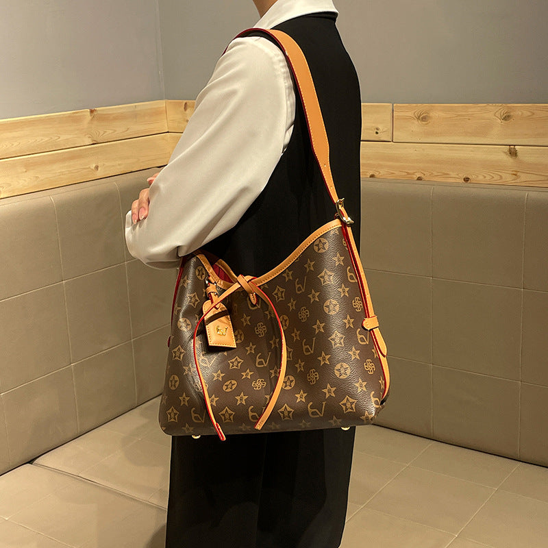 Premium Minimalist Genuine Leather Tote Bag for Women | New Light Luxury Large-Capacity Commuter Handbag with Sophisticated High-End Finish | Versatile Shoulder Cross-Body Purse for Work, Errands & Travel | Effortless Everyday Carryall with Timeless