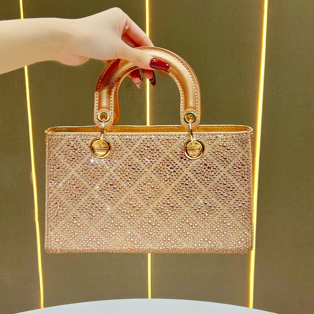 Dazzling Rhinestone-Embellished Lady-Style Bag for Women, A Crystal-Studded Crossbody Shoulder Top-Handle Handbag, Perfect for Banquets Evening Parties & Formal Events