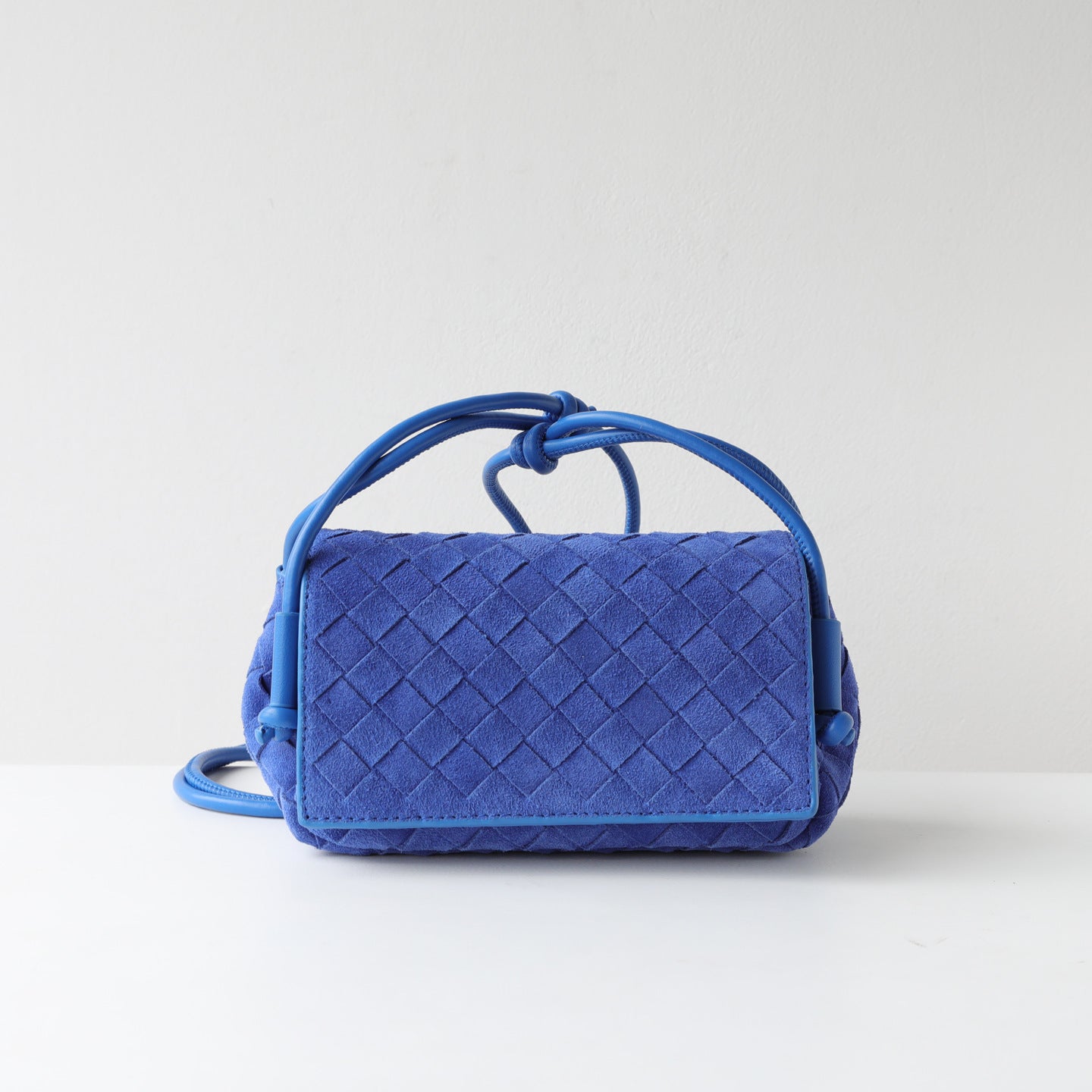Frosted Cowhide Woven Mini Square Bag for Women Knot Flap Shoulder Crossbody Handbag, Niche Genuine Leather Purse with Soft Matte Texture