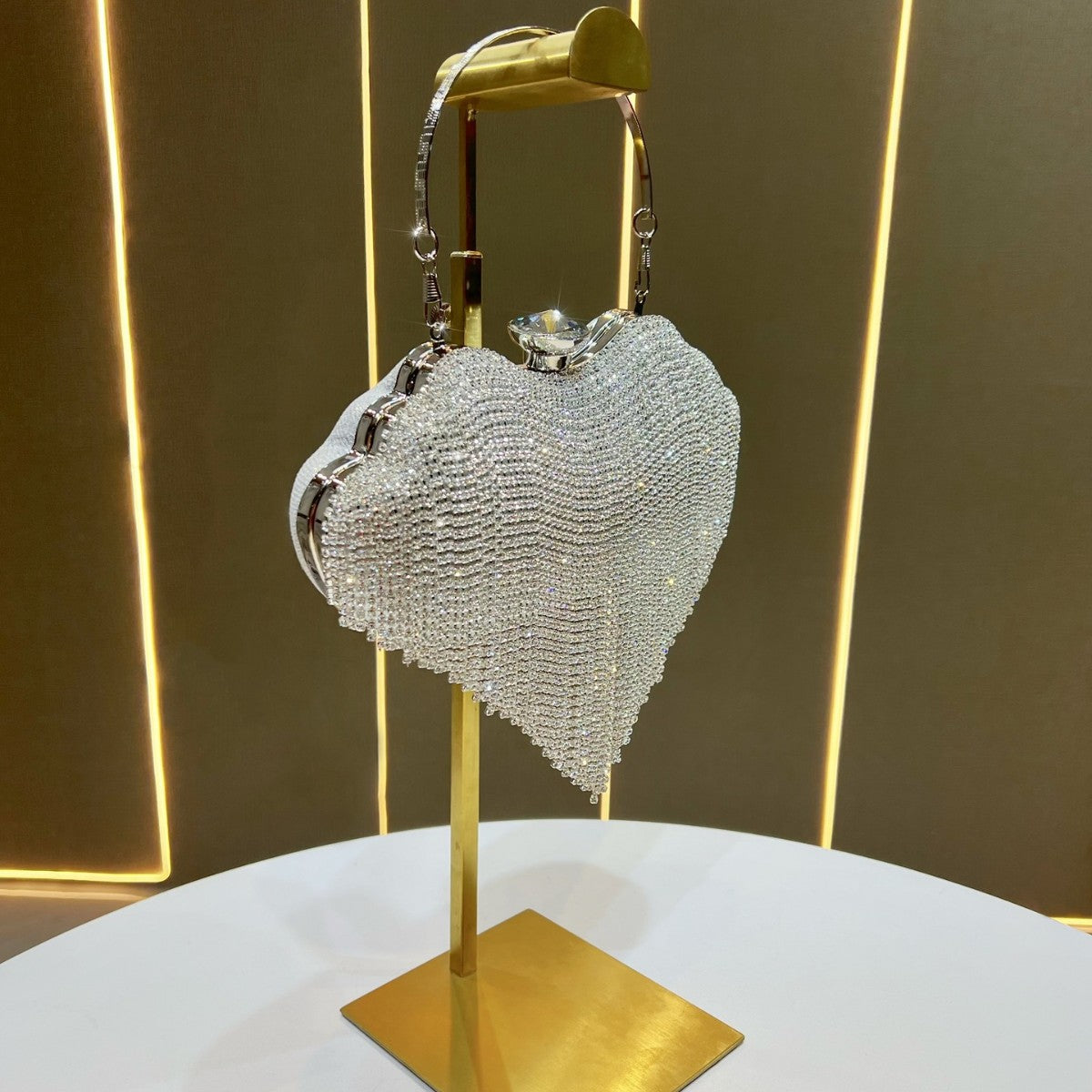Dazzling Rhinestone Fringe Evening Clutch for Women, A Premium Crystal-Embellished Top-Handle Crossbody Bag with Unique Boutique Design, Perfect for Formal Gowns Weddings & Special Occasions